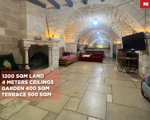 Historic House/HBOUB,JBEIL/حبوب/GARDEN 400 SQM/fully furnished/REF#NI140988 !