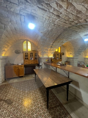Historic House/HBOUB,JBEIL/حبوب/GARDEN 400 SQM/fully furnished/REF#NI140988 ! — 4