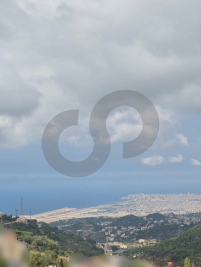 Mountain and sea View/calm area/tranquil living… — 2