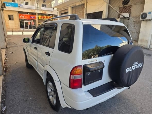 Suzuki Grand Vitara 2001 V6 — 4