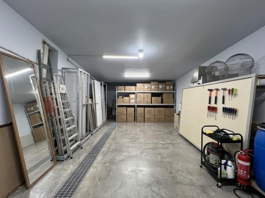 200 SQM Warehouse For Sale in Achrafieh, Jesuits