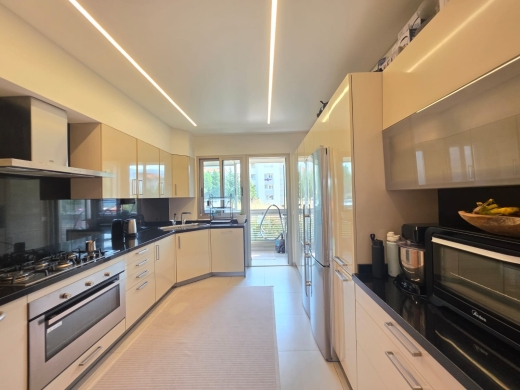 Luxurious Apartment With Great View For Sale in Jamhour — 10