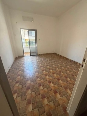 1 Bedroom Apartment in Sed el Bauchrieh