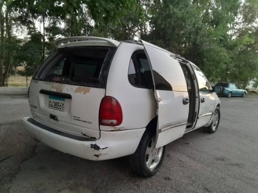 Dodge Caravan 2000 — 4