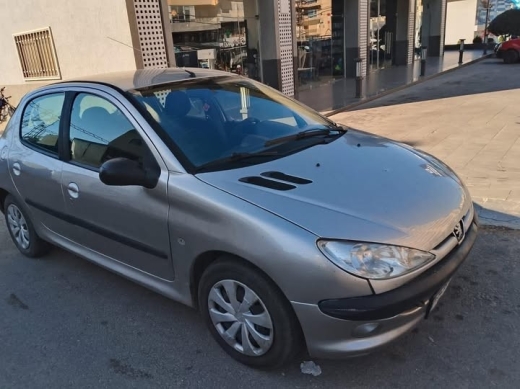 Peugeot 2003