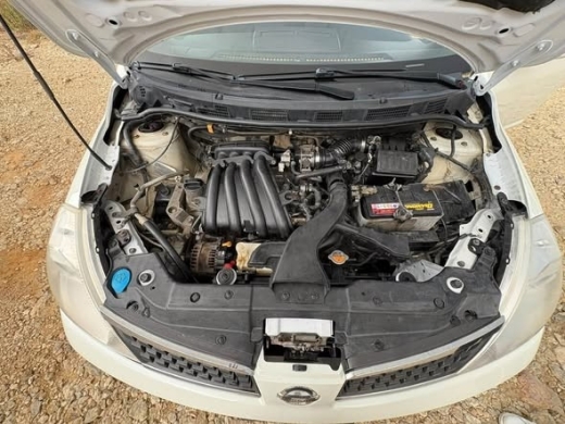 Nissan Tida 2010 — 4