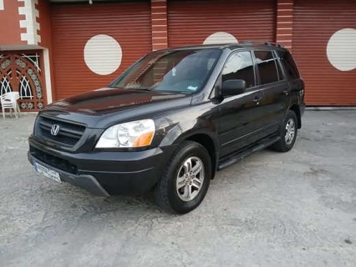Honda Pilot 2004 4x4 — 2
