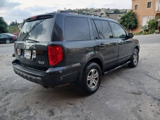 Honda Pilot 2004 4x4 — 4