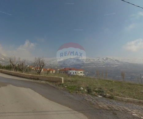 R9-3953 Land for Sale in Ain El Fouwar – Ehden, 442 m², Zoning 30/60, Villa Areaأرض للبيع في عين الفوار – إهدن، 442 م²، تصنيف 30/60، منطقة فلل
