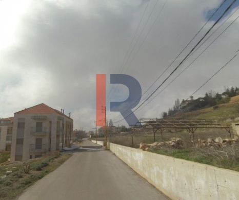 R9-3953 Land for Sale in Ain El Fouwar – Ehden, 442 m², Zoning 30/60, Villa Area — 2
