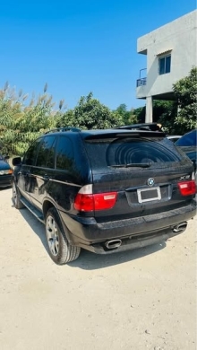 2004 6-Cylinder Vehicle — 4
