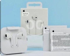 سماعات أبل أصلية EarPods بمنفذ USB-C أو Lightning | Apple EarPods USB-C and Lightning