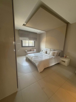 Apartment for sale/Fully furnished/unobstructed view/BADARO-BEIRUT/بدارو/REF#HB141056 — 4