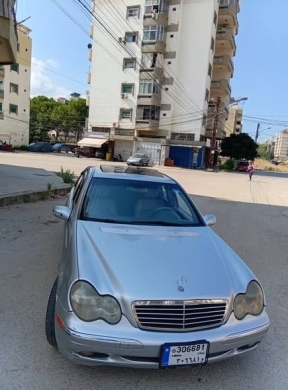 Mercedes-Benz C240 Model 2002 — 5