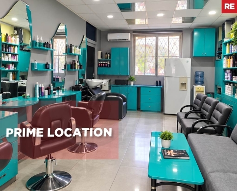 PRIME LOCATION SHOP/ACHRAFIEH,BEIRUT/الأشرفية/strong long-term potential/REF#RE141036 !