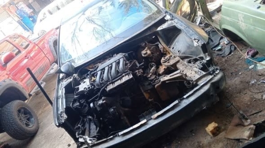 Renault Laguna 2004 Spare Parts