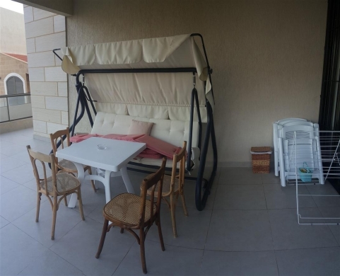 Apartment For Rent in Aamchit With Garden — 4