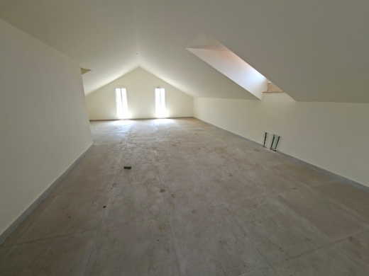 Duplex With Panoramic Sea View For Sale in Blat, Jbeil — 10