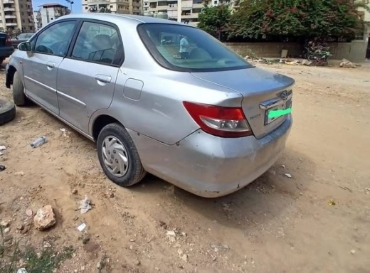 Honda City 2005 — 2