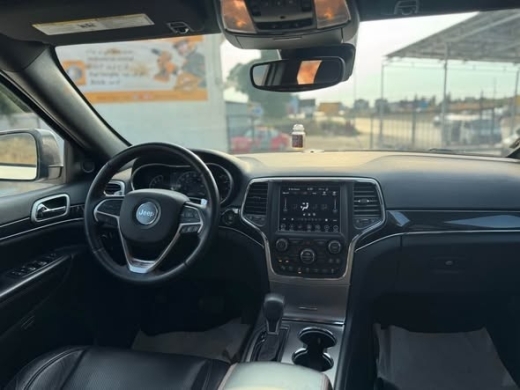 Jeep Trailhawk 2018 Full Option — 4