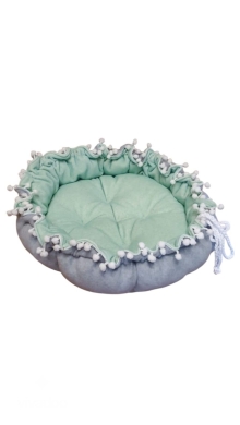 فرشة مريحة يدوية الصنع للقطط والكلاب بتصميم أنيق | Handmade Cozy Pet Bed for Cats and Dogs