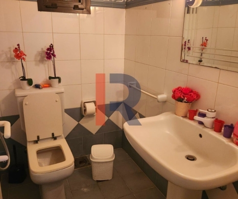R9-3942 Furnished Apartment for Rent in Faytroun – Metn, 90 m² — 2