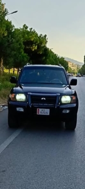 Mitsubishi Montero 2002 — 2