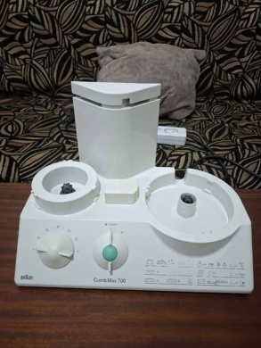 Two Braun Food Processors Made in Germany — 4