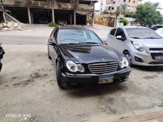 Mercedes-Benz C230 2006