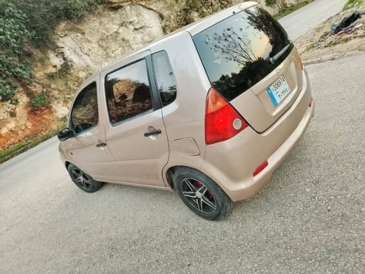 Daihatsu 2003 Automatic — 4