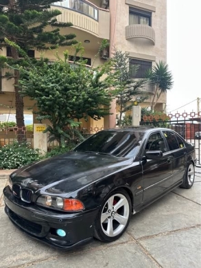 BMW E39 528i 1996