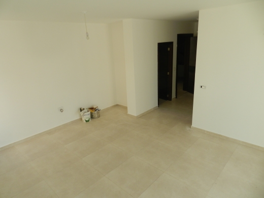 One-Bedroom Apartment for Sale in Haret Sakher — 6
