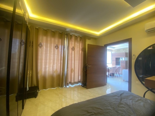 2-Bedroom Apartment For Sale in Caracas, Ras Beirut — 9