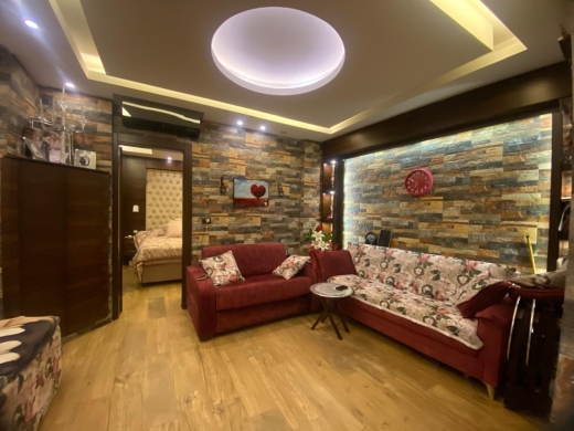 One Bedroom Apartment For Sale in Caracas, Ras Beirut