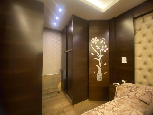 One Bedroom Apartment For Sale in Caracas, Ras Beirut — 8
