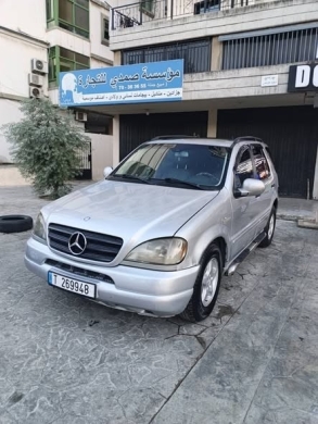 Mercedes-Benz ML 2000 — 2