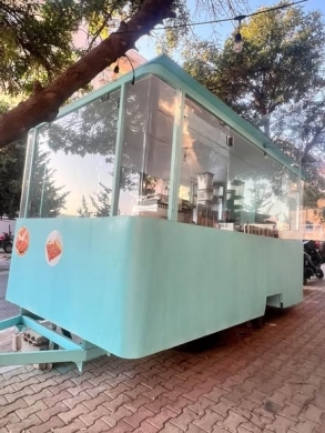 Kiosk on Wheels — 5