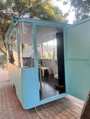 Kiosk on Wheels — 4