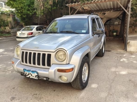Jeep Cherokee Liberty 2003 Limited 4x4