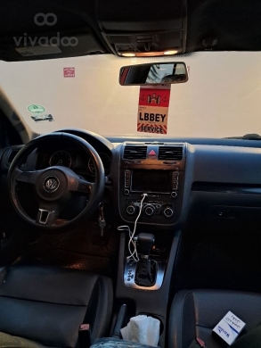 Volkswagen Jetta 2.0 TSI Turbo Excellent Air Conditioning — 6