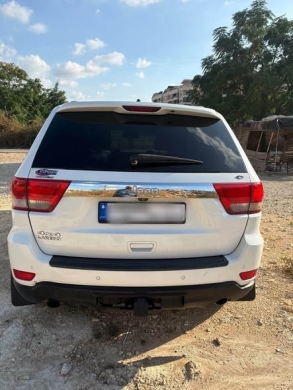 Jeep Grand Cherokee Laredo 2011 — 3