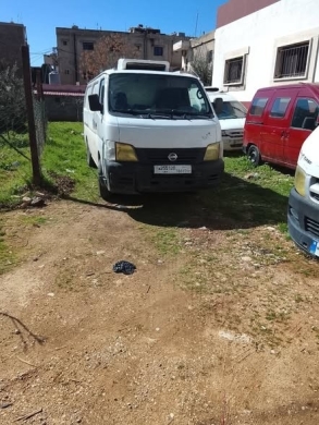 Toyota Van 2004 and 2005 — 4