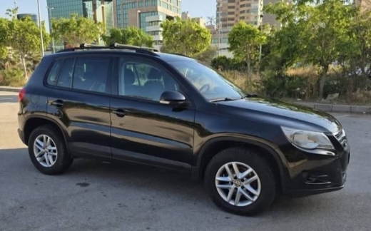 Volkswagen Tiguan 2011 — 3