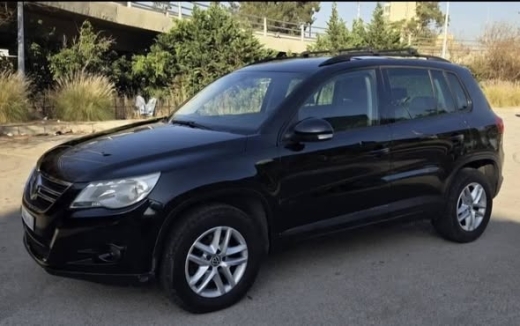 Volkswagen Tiguan 2011 — 2