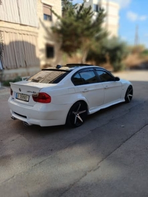 BMW E90 2006 — 3