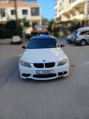 BMW E90 2006