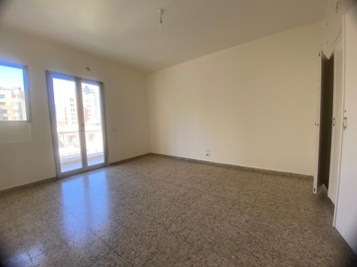 4-Bedroom Apartment For Rent in Hamra, Ras Beirut — 12