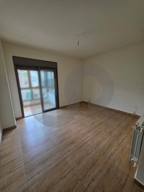 HOT DEAL/2nd floor/desirable/calm residential area/Jouret El Ballout,METN/جورة الب… — 4
