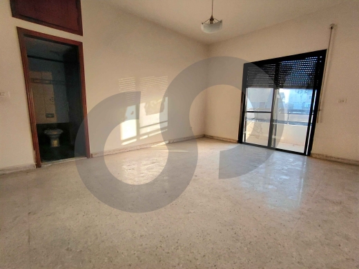 Well-maintained mid-age building/Prime Location/ZALKA,METN/زلقا/REF#EH141168 ! — 6