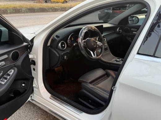 Mercedes C300 2019 Full Option — 4
